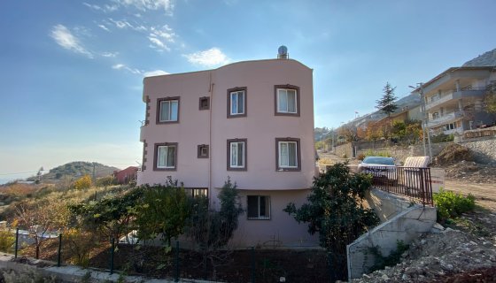 LEMAS EMLAK : KOMPLE SATILIK MÜSTAKİL BİNA